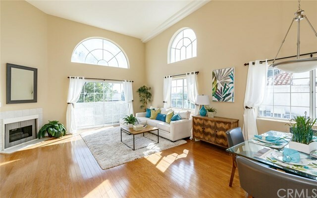 Property Photo:  3743 S Canfield Avenue 301  CA 90034 