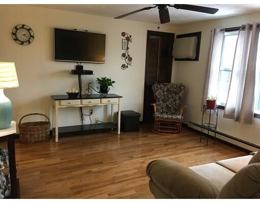 Property Photo: 115 South St 11 MA 01013