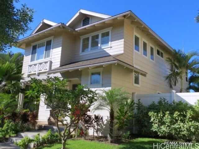Property Photo:  91-1058 Hokuikekai Street  HI 96706 