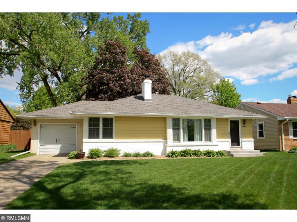 Property Photo: 2705 Yosemite Avenue S MN 55416