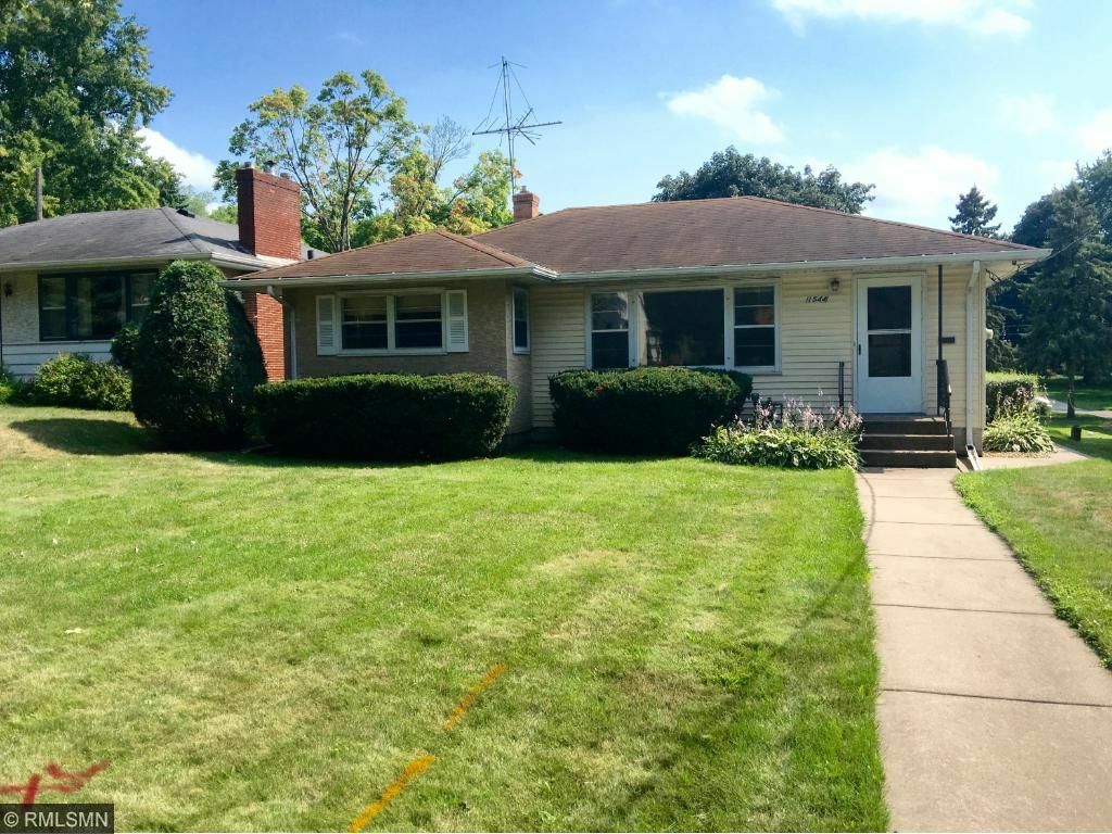 Property Photo: 1544 Upper Afton Road MN 55106