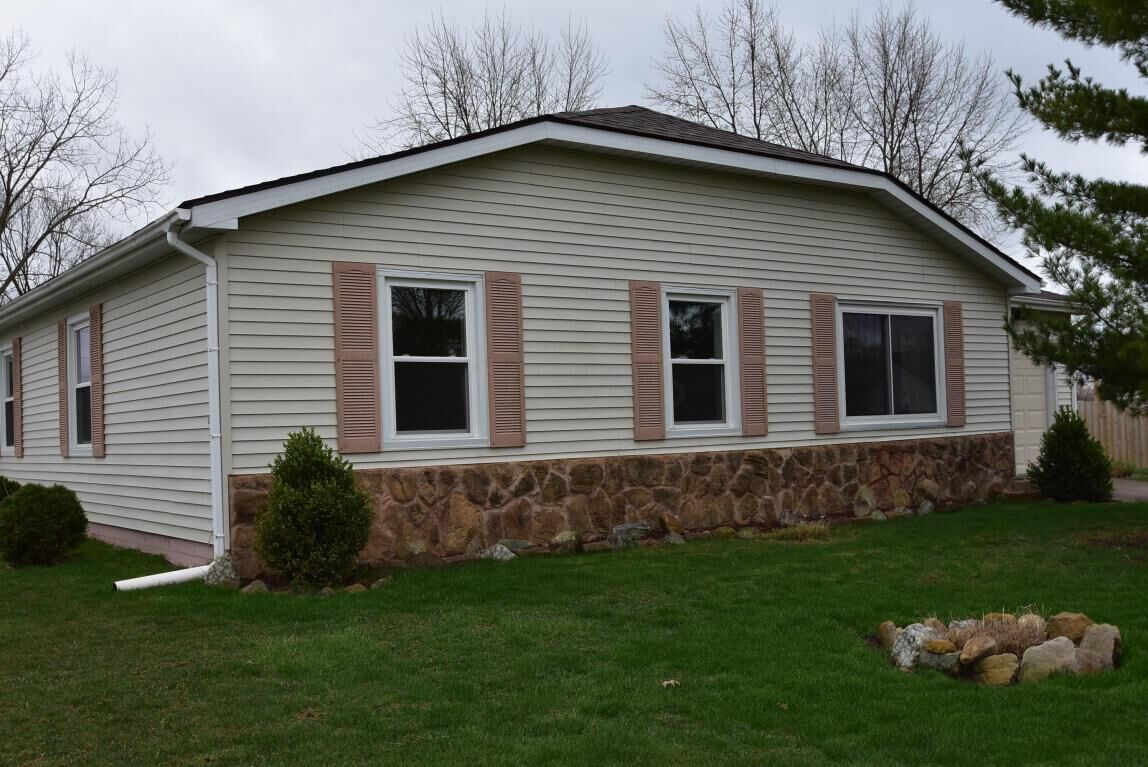 Property Photo: 4036 Briarbush Drive OH 43207