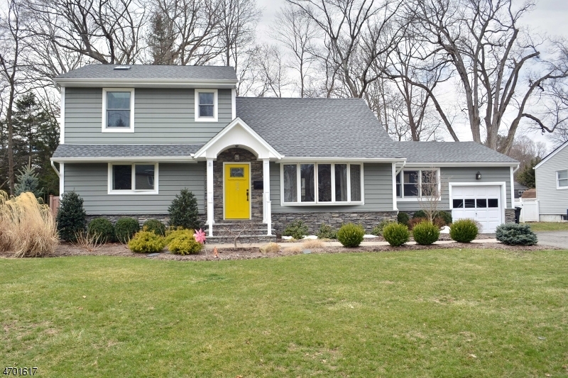 Property Photo:  44 Alder Dr  NJ 07446 