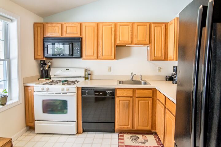 Property Photo:  17 Saint John Lane A  NH 03841 