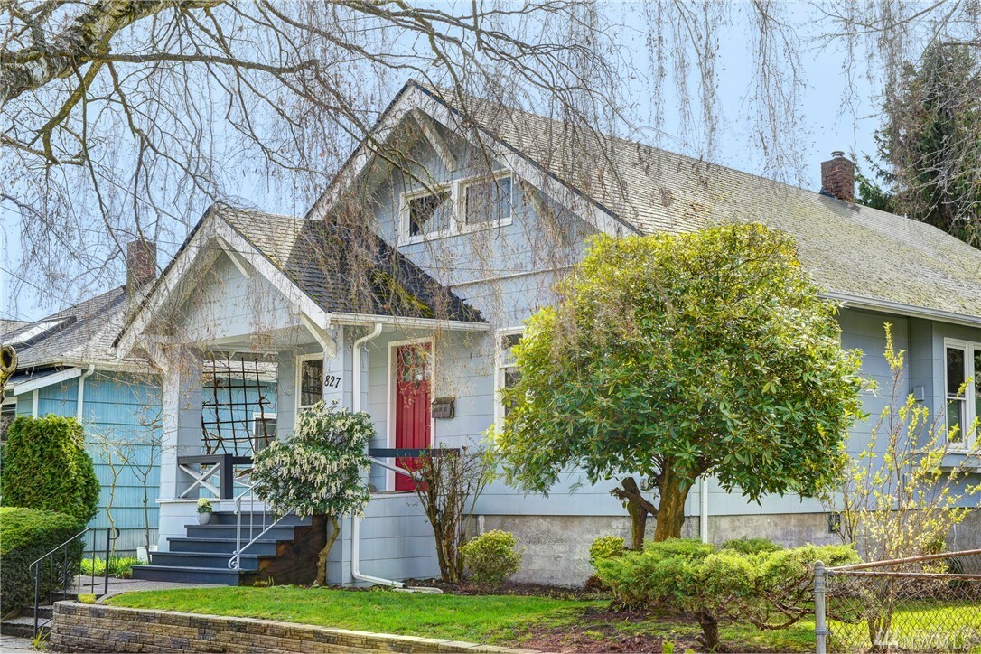 Property Photo:  827 NW 61st St  WA 98107 