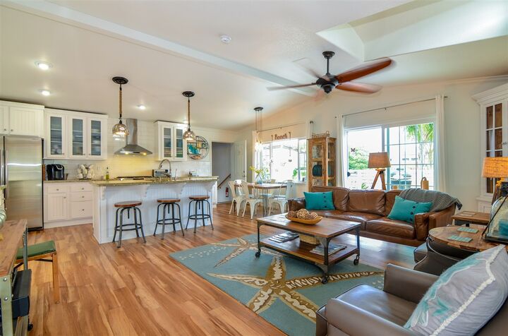 Property Photo:  444 N El Camino Real 16  CA 92024 