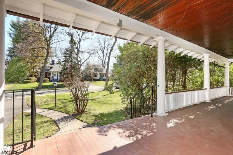 Property Photo:  38 Bradford St  NJ 07452 