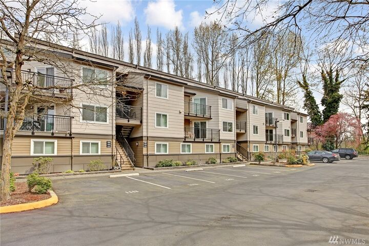 15819 NE Leary Wy D228  Redmond WA 98052 photo