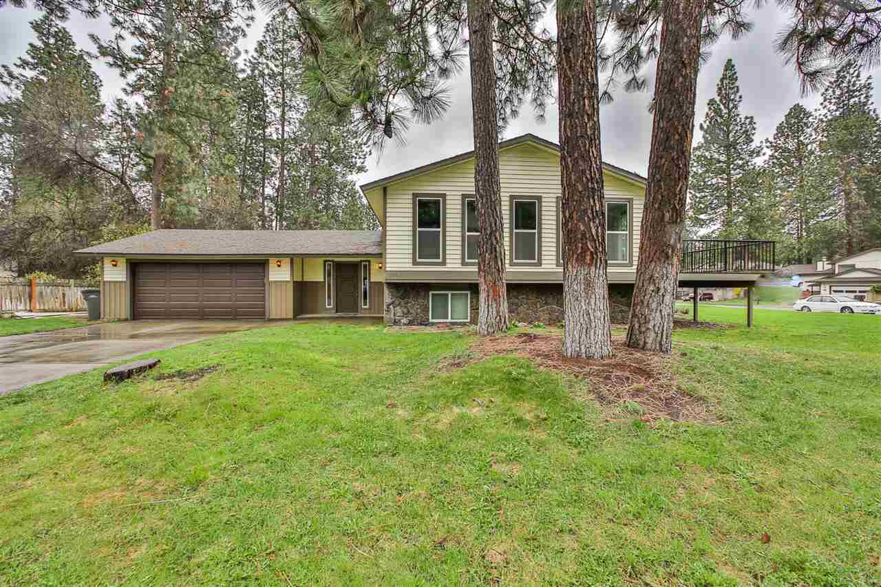 Property Photo:  9806 E Crossbow Ct  WA 99206 