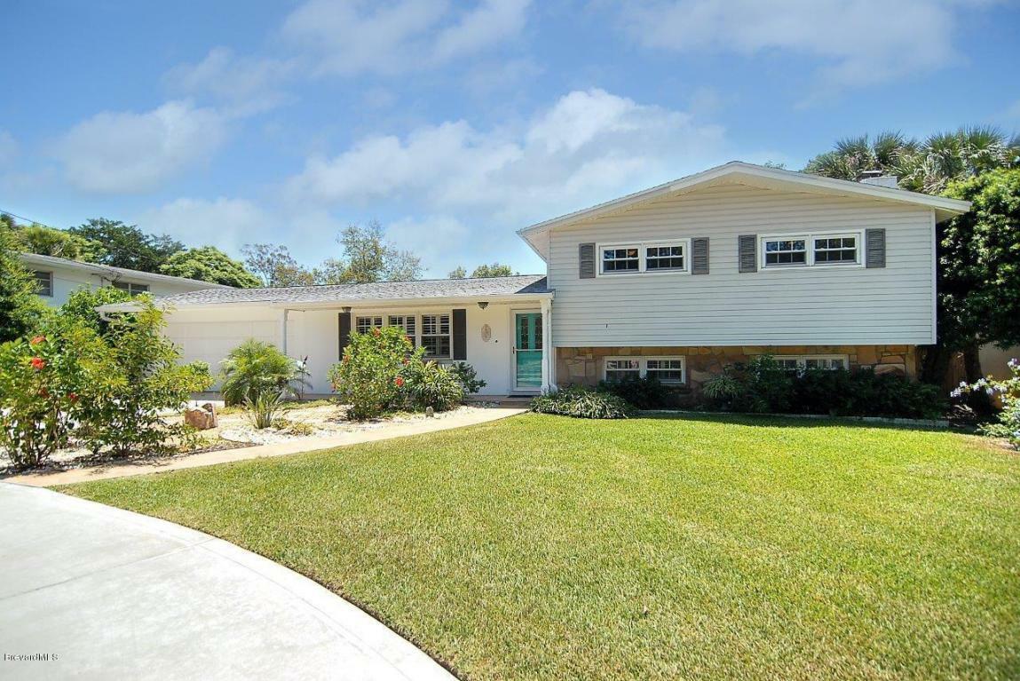 Property Photo:  409 E Melbourne Avenue  FL 32901 