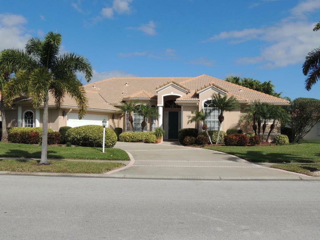 Property Photo:  726 Palmer Way  FL 32940 