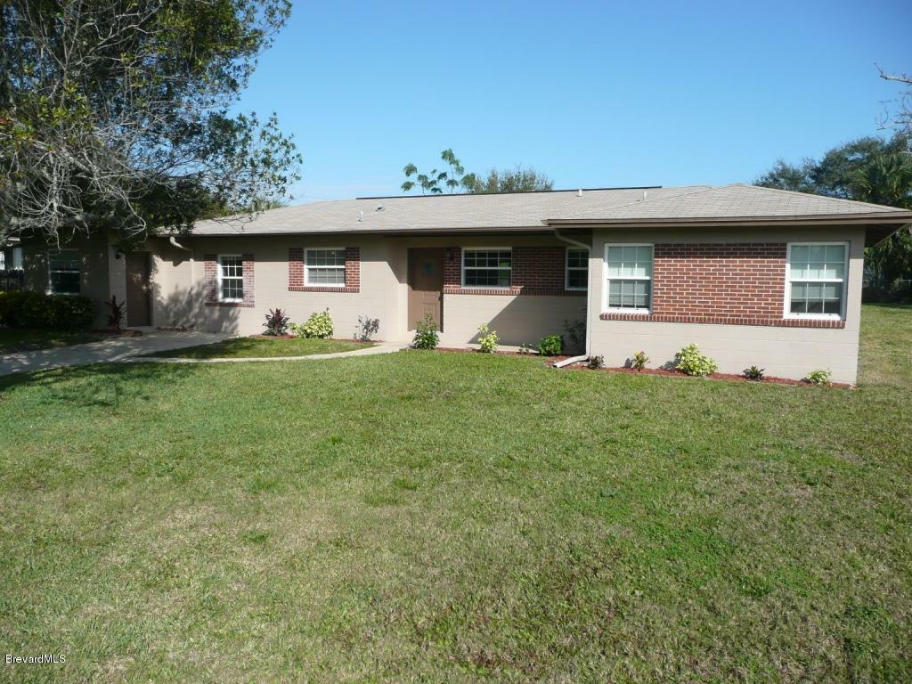 Property Photo:  1309 W Sun Circle  FL 32935 