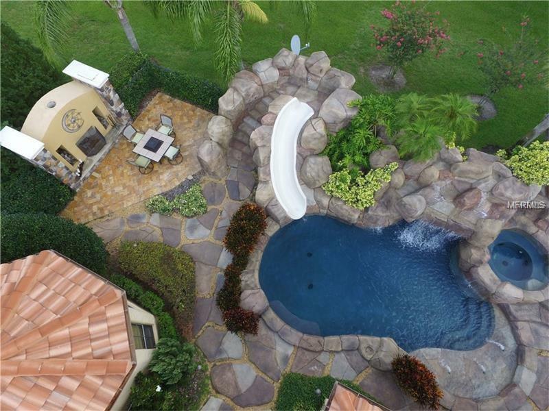 Property Photo: 2701 Coastal Range Way FL 33559