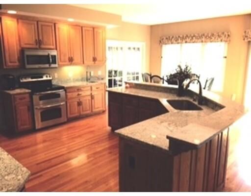 Property Photo:  38 Smallwood Cir  MA 01505 