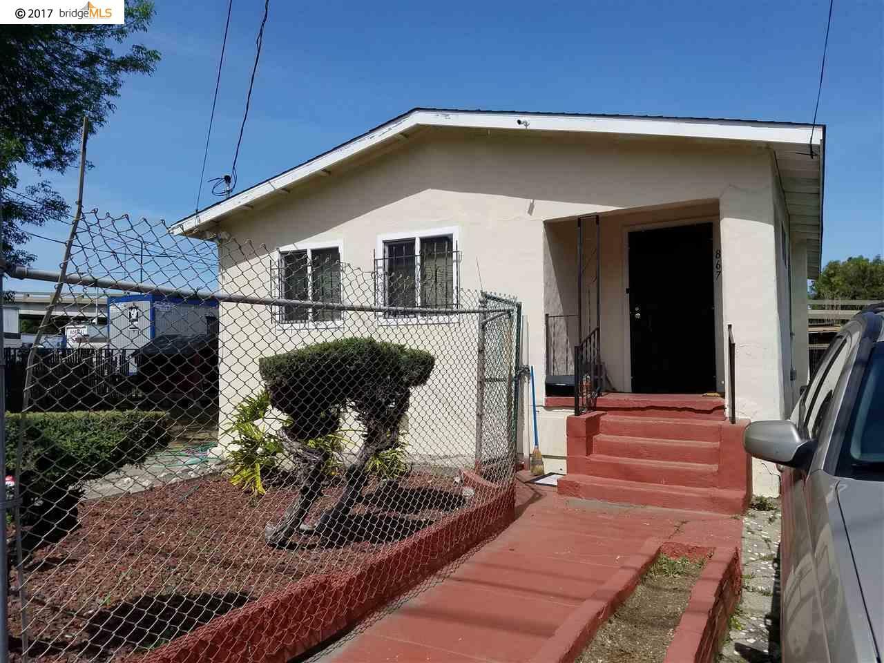 Property Photo:  867 75th Ave  CA 94621 
