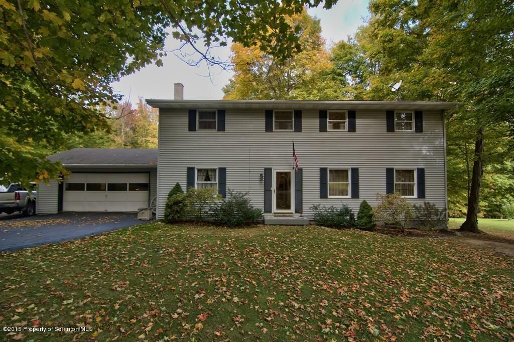 Property Photo:  41 Sunset Hill  PA 18424 