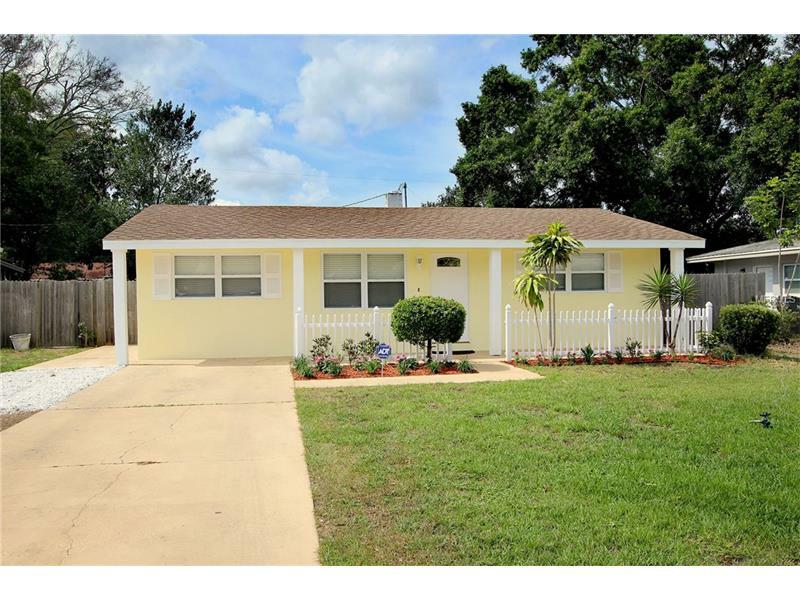 Property Photo: 4940 49th Avenue N FL 33709