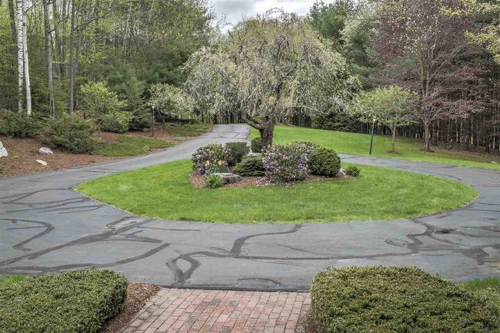 Property Photo:  16 Pheasant Hill Road  NH 03431 