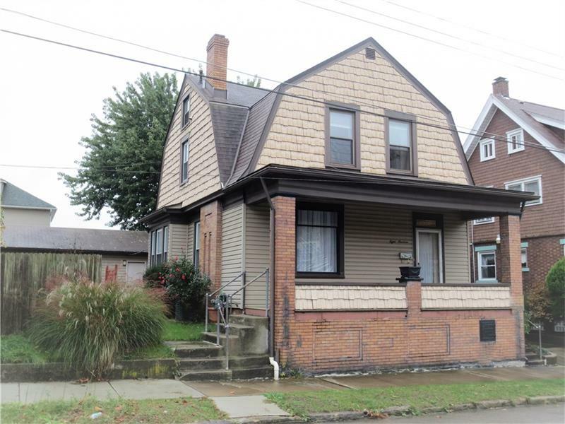 Property Photo:  819 12th St  PA 15010 