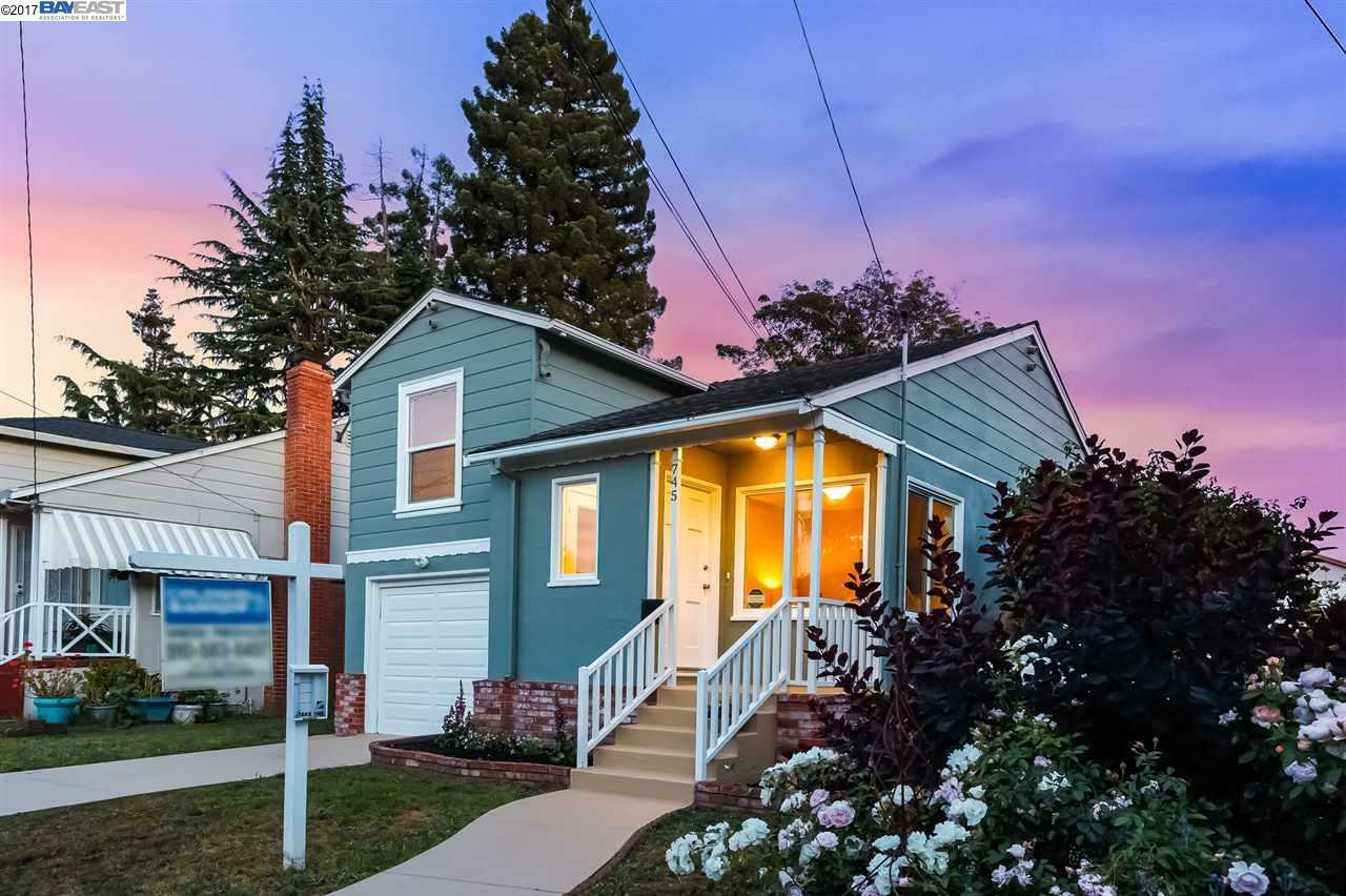 Property Photo: 745 Dutton Ave CA 94577