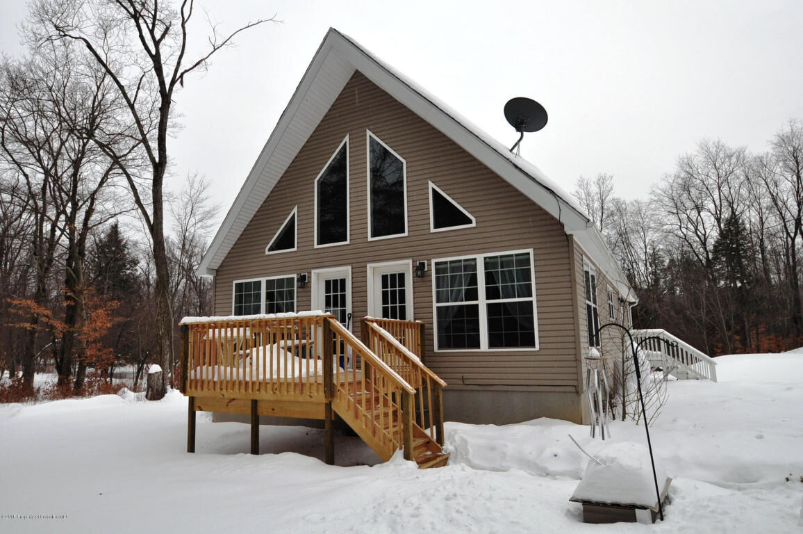 Property Photo:  162 Ash Gap Road  PA 18444 