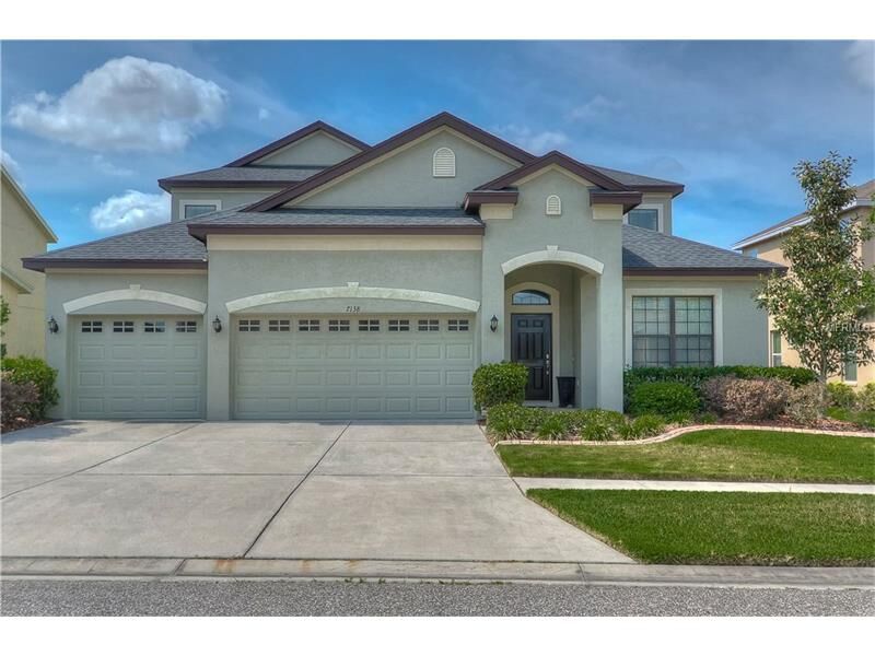 Property Photo:  7138 Peregrina Loop  FL 33545 