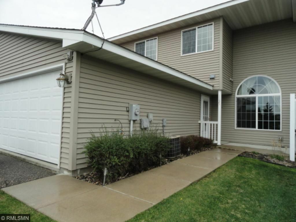 Property Photo:  1137 Ridgestone Place  MN 55313 