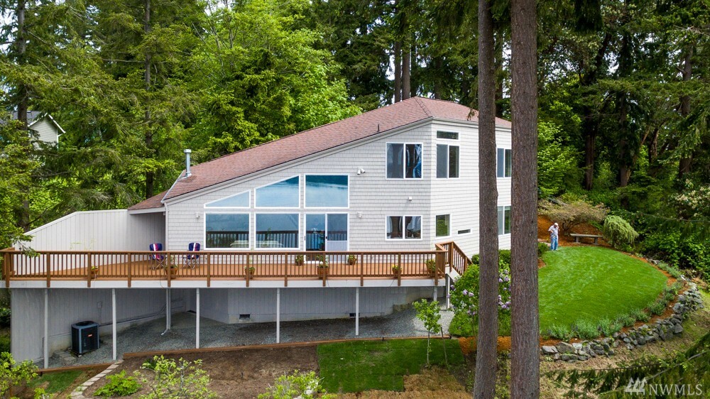 Property Photo:  170 Bow Rd  WA 98333 