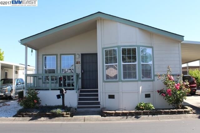 Property Photo:  1586 Delemos Ave  CA 94544 