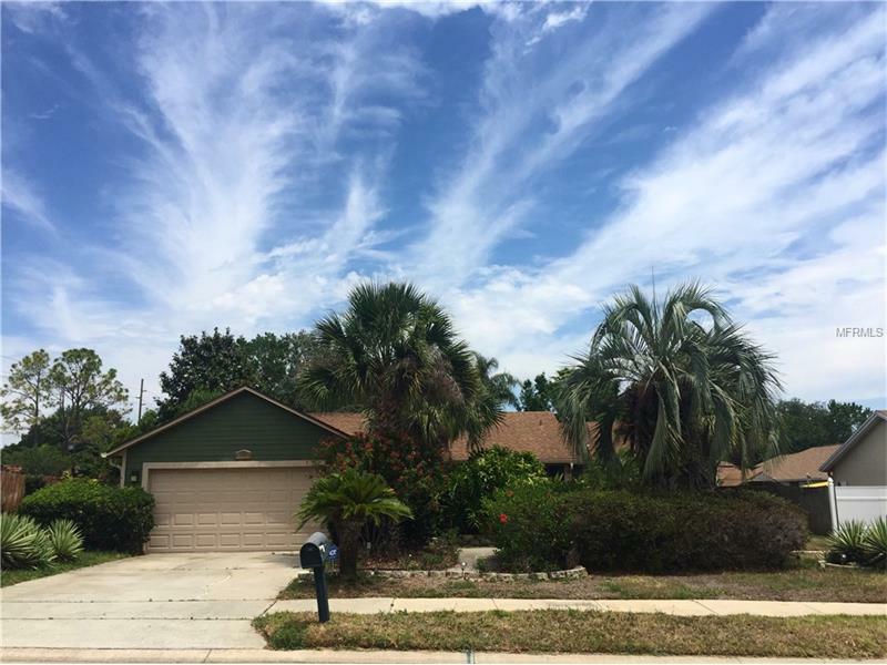 Property Photo:  998 Big Oaks Drive  FL 32765 