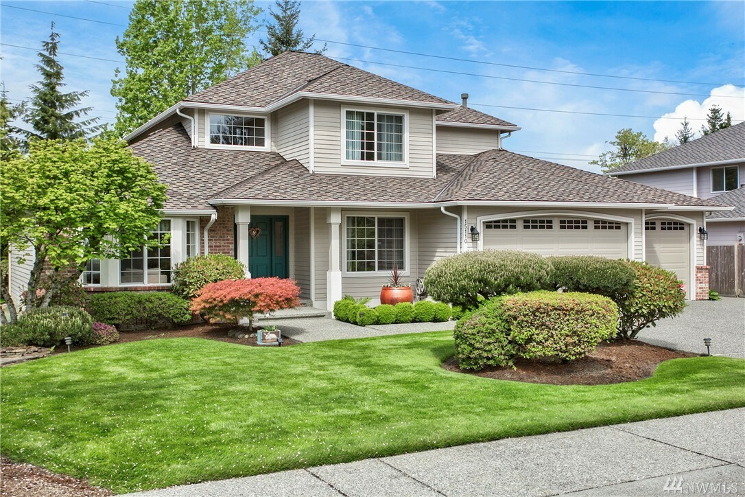 Property Photo: 15110 59th Dr SE WA 98296