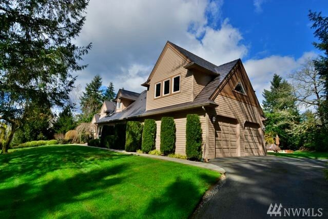 Property Photo:  15715 105th Wy SE  WA 98597 