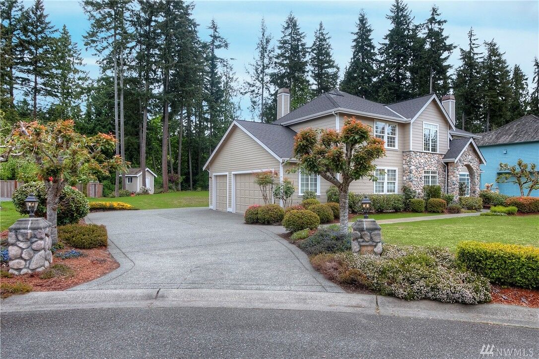 Property Photo: 14430 152nd Place SE WA 98059