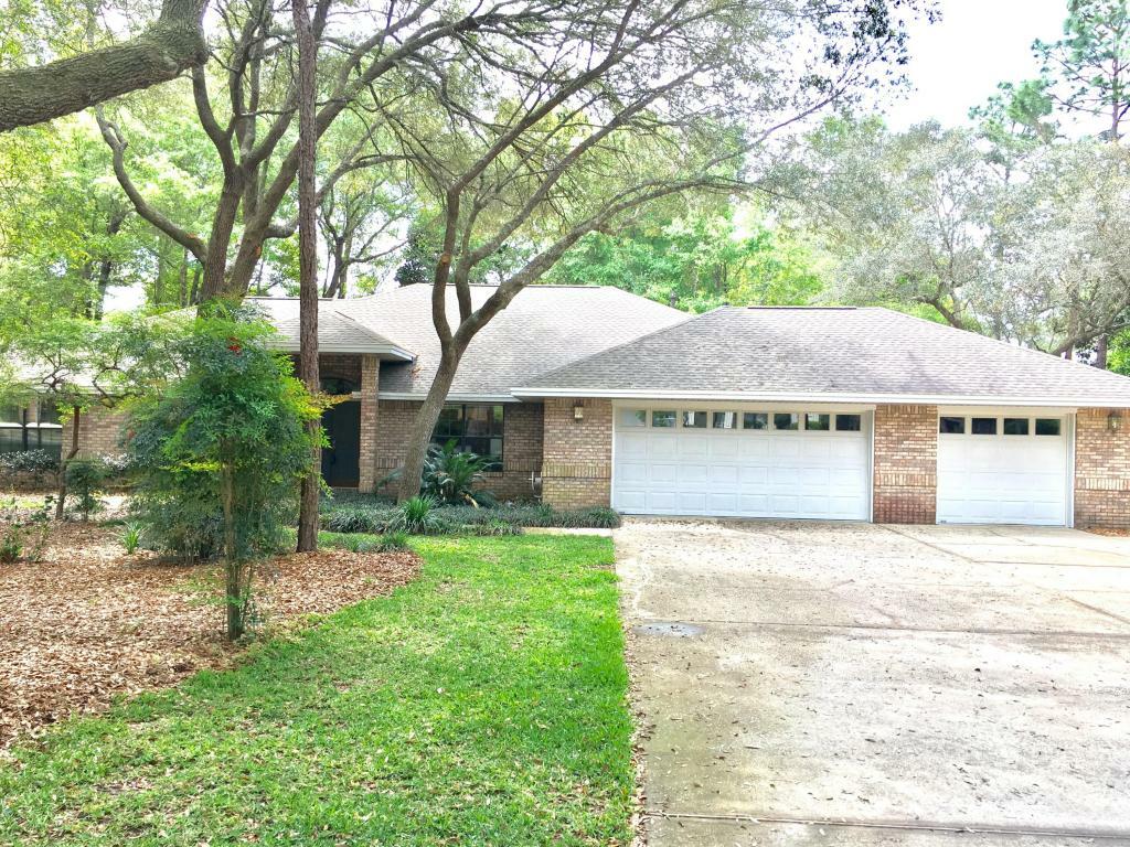 Property Photo:  419 Bally Way  FL 32578 