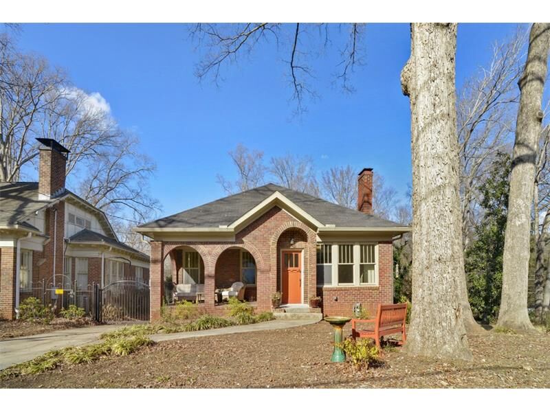 Property Photo:  2270 E Lake Road   30307 