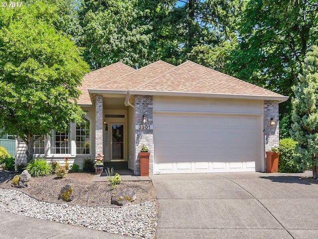 Property Photo:  3301 SE Baypoint Dr  WA 98683 