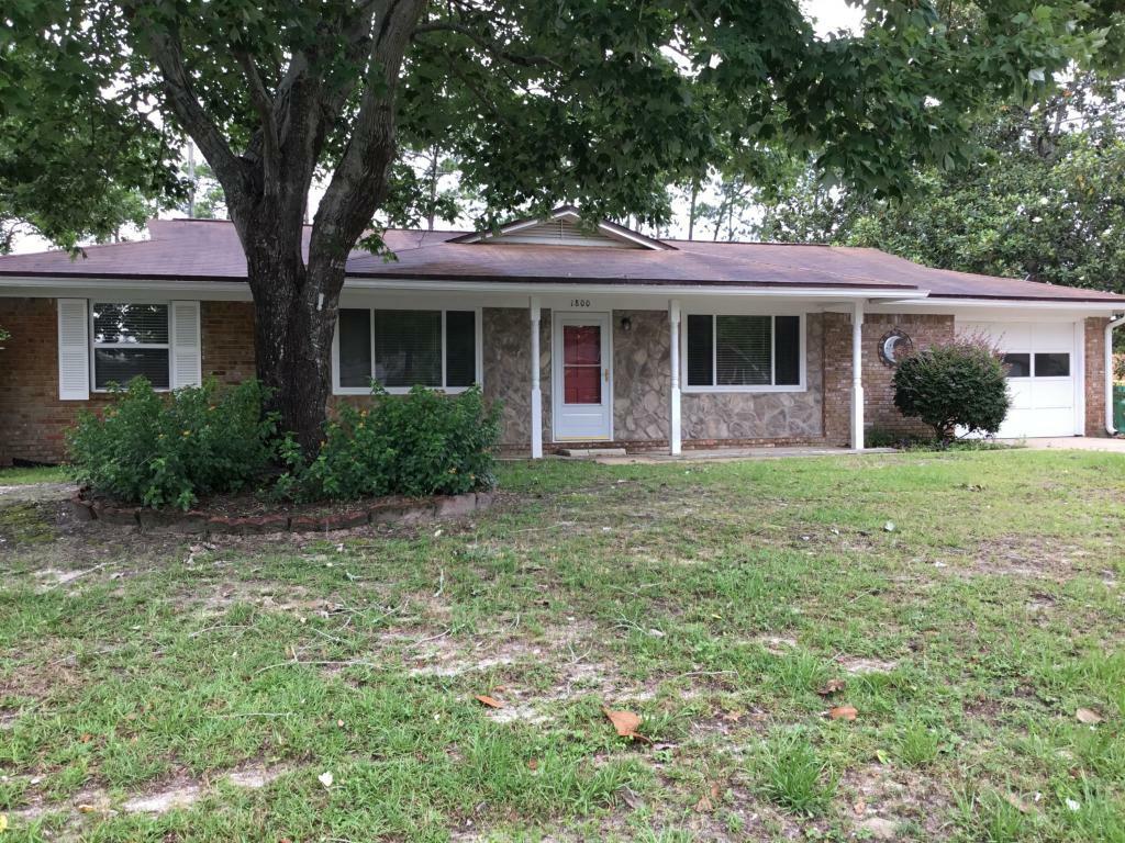 Property Photo: 1800 Rattan Palm Drive FL 32578
