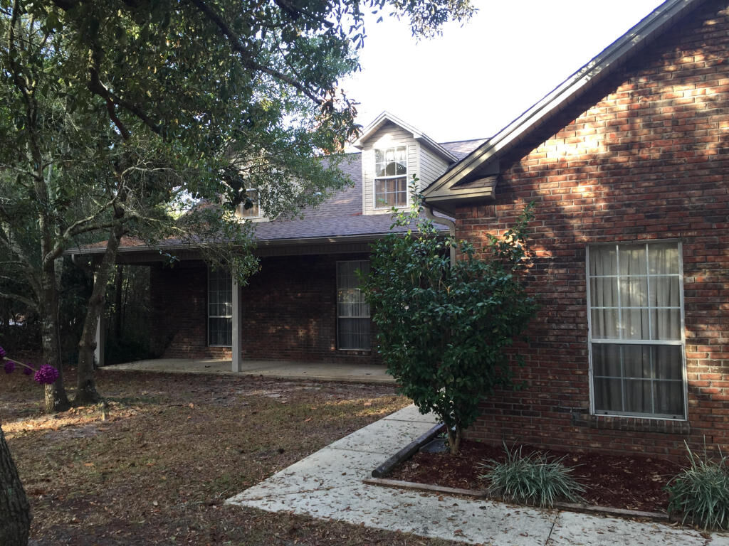 Property Photo:  6268 Calle De Hidalgo  FL 32566 