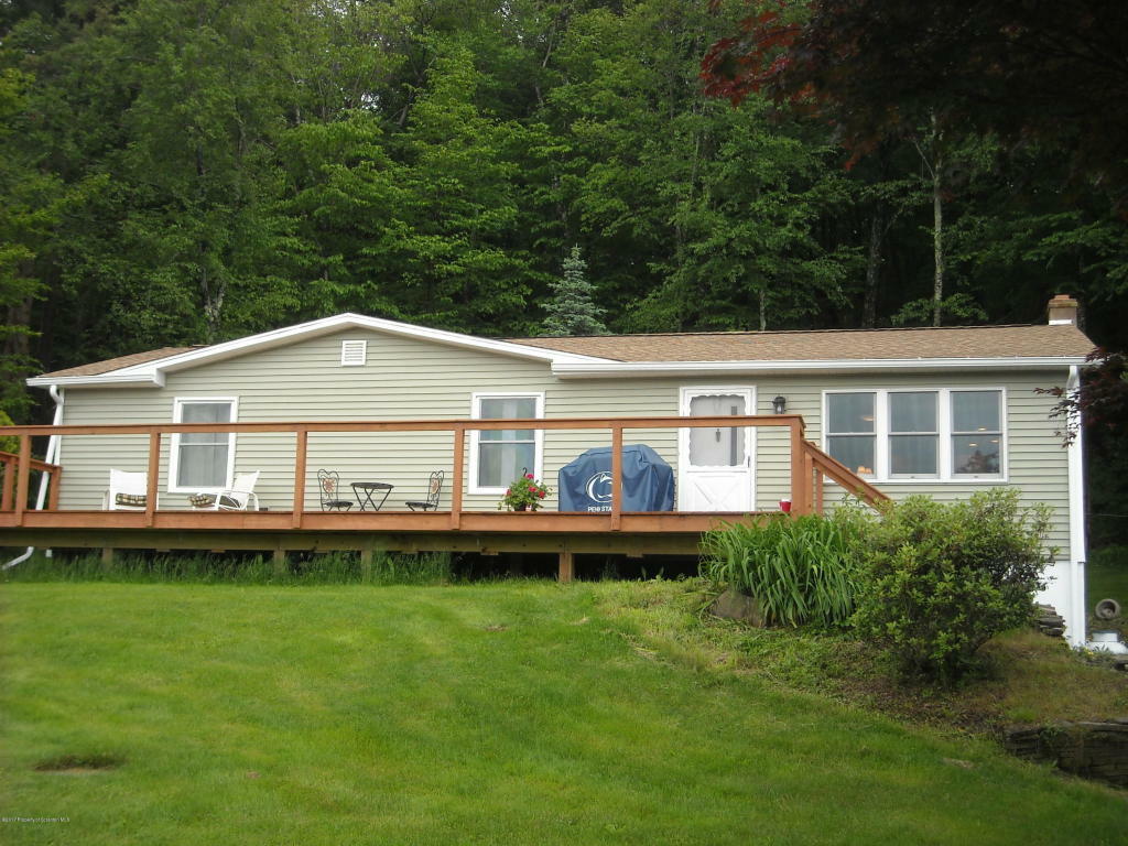 Property Photo:  541 Hunter Road  PA 18844 