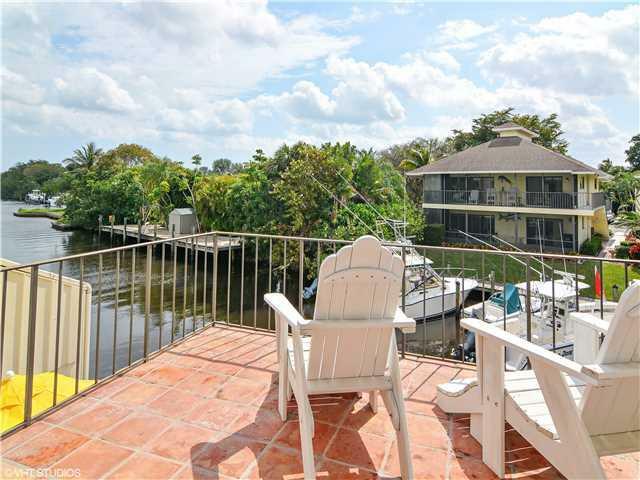 Property Photo:  3901 SE Saint Lucie Boulevard 3  FL 34997 