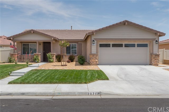 2071 Canvas Way  San Jacinto CA 92582 photo