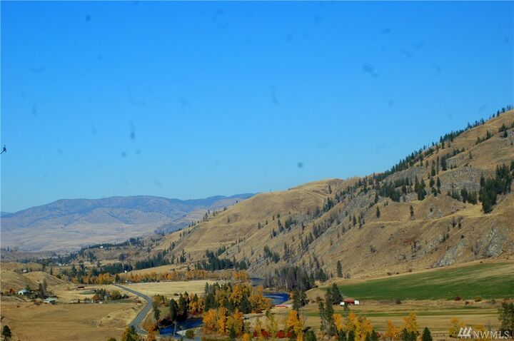 Property Photo:  38 Justin Rd  WA 98814 