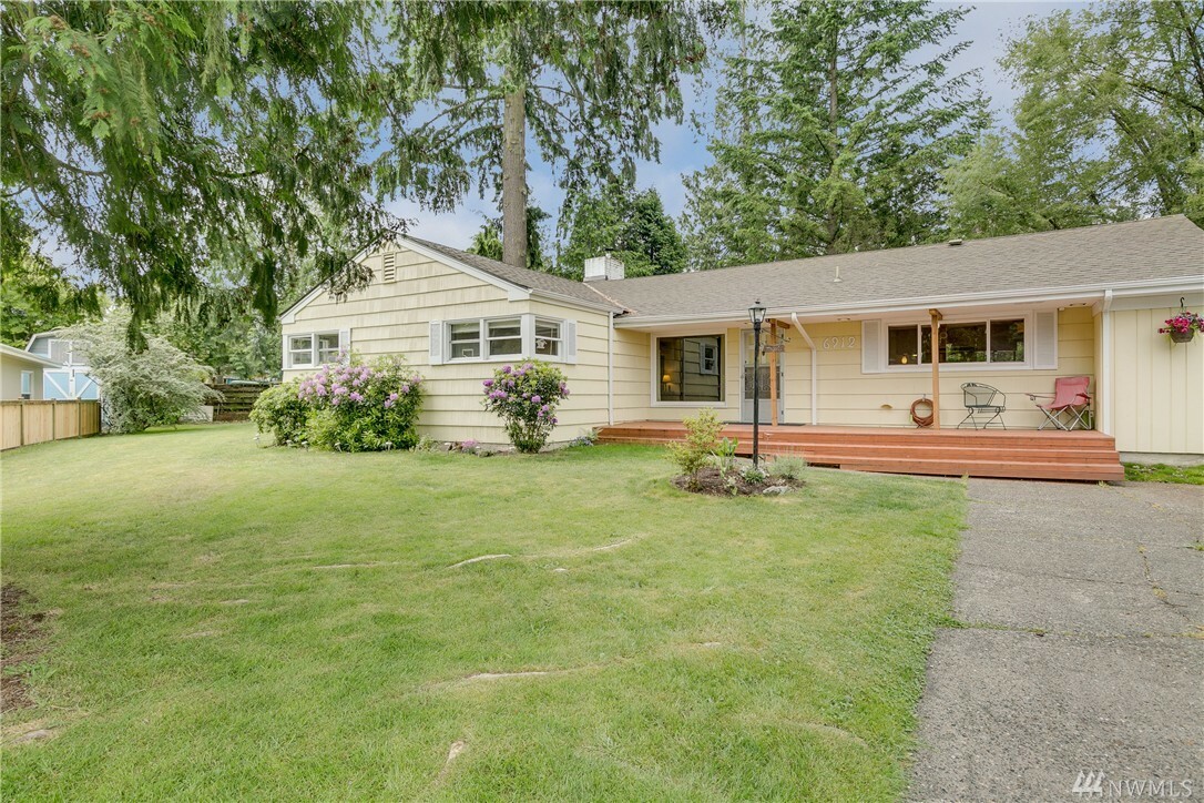 Property Photo:  6912 Columbia Ct  WA 98203 