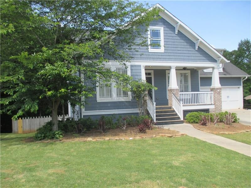 Property Photo:  7318 Hedgewood Way   30548 