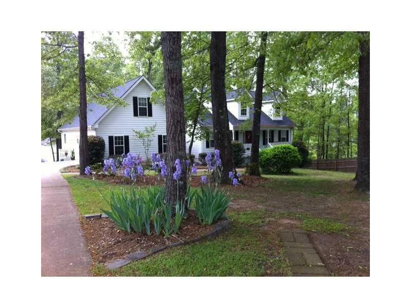 Property Photo:  2855 New Hope Road   30019 