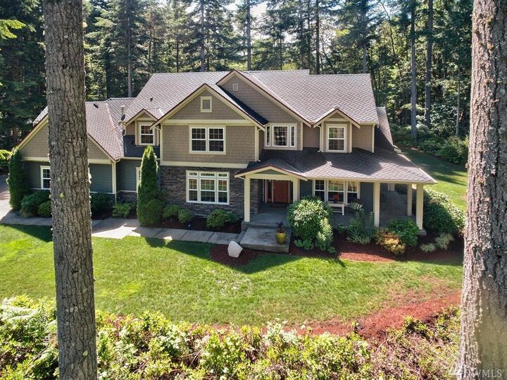 Property Photo:  5124 86th Ave NW  WA 98335 