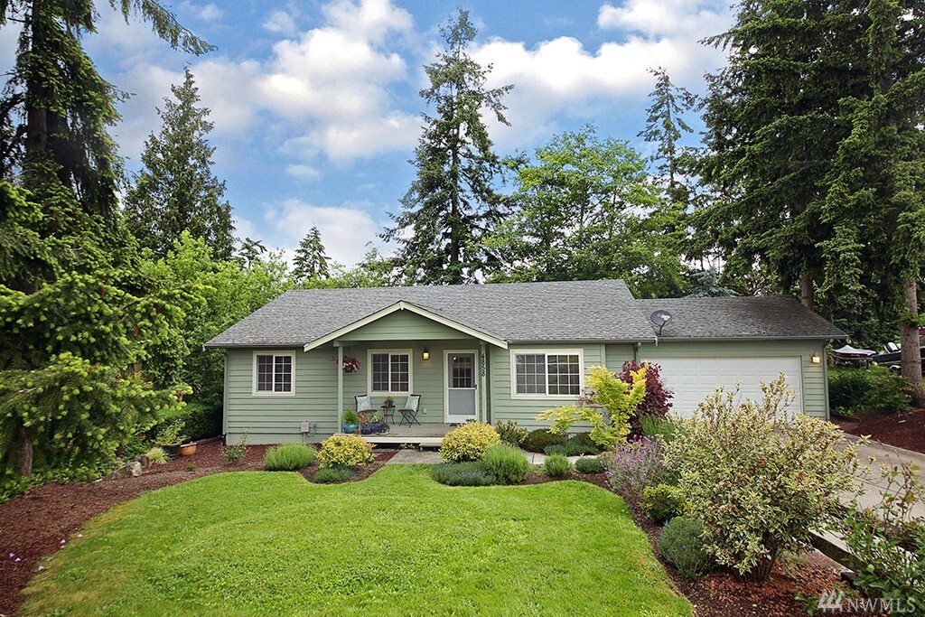 Property Photo:  4858 Spinnaker Dr  WA 98249 