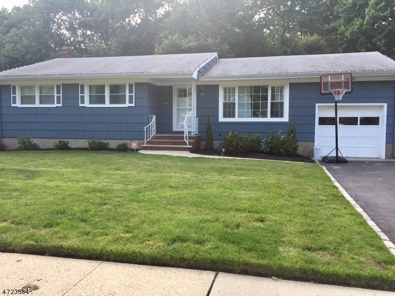 Property Photo: 81 Carteret St NJ 07052