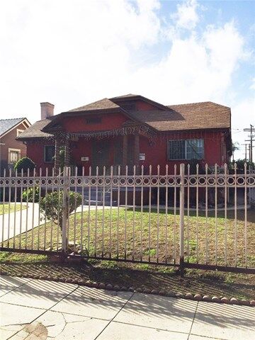 973 N Oxford Avenue  Los Angeles CA 90029 photo