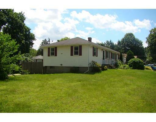 Property Photo:  256 South Road 256  MA 01730 